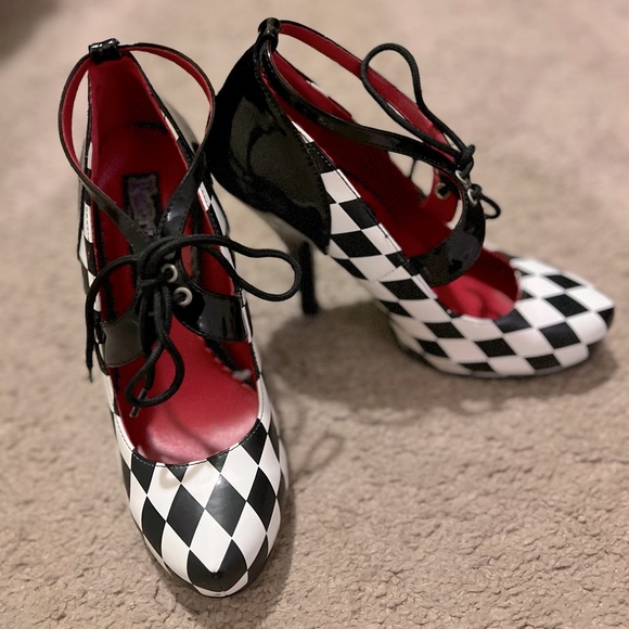 Funtasma Harlequin Diamond Print Theme Shoe - Picture 2 of 6